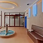 Cottonina & Mineral Hotel