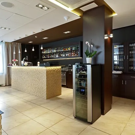 Hotel Cottonina & Mineral 3*