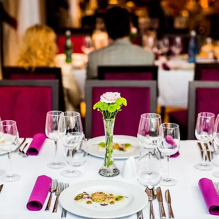 Отель Cottonina & Mineral 3*