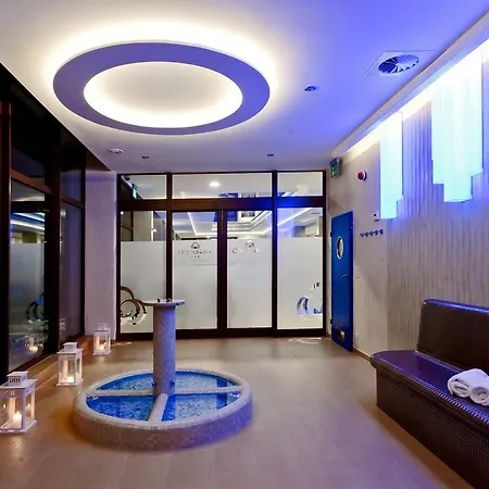 ホテル Cottonina & Mineral Świeradów-Zdrój