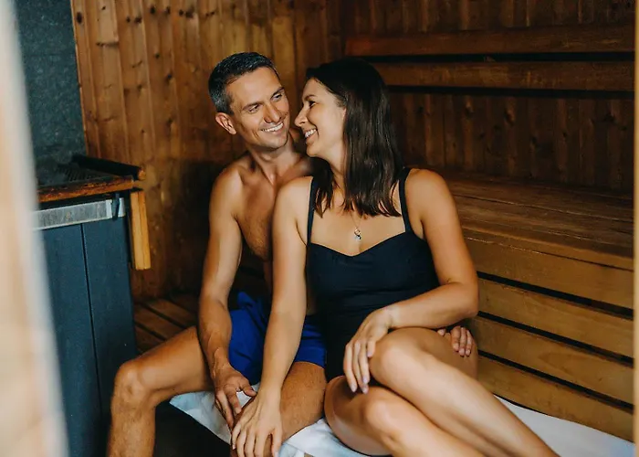 Cottonina & Mineral Hotell 3*